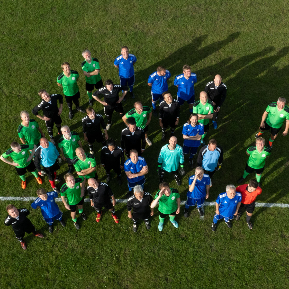 Unibund-Professorenturnier: Halle gibt Fußball-Pokal an Jena ab